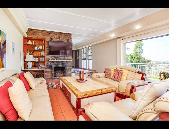 4 BEDROOM HOUSE FOR SALE IN CYRILDENE